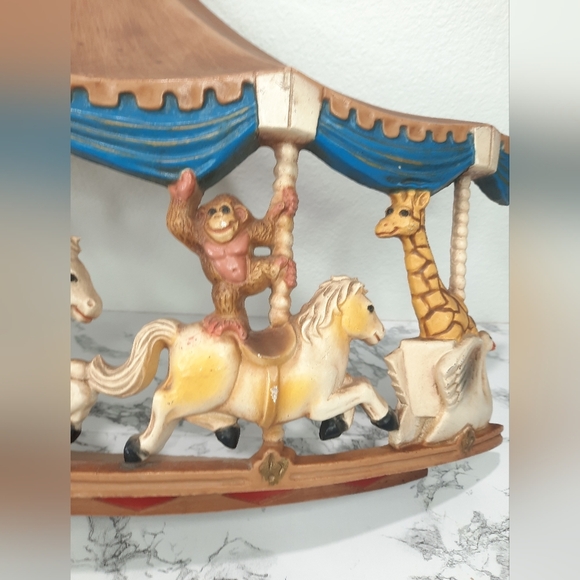 Vintage Merry Go Round Carousel Wall Decor - Picture 4 of 11